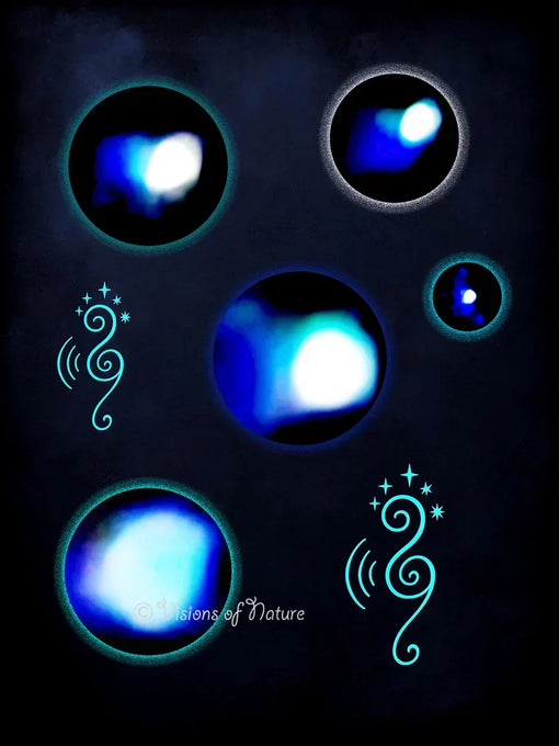 Foto van echte sterrenlichtjes met een lichttaalteken, bewegende kleurrijke lichtbollen die energie en communicatie uit hogere dimensies tonen