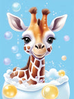 Foto van een handgemaakte digitale artprint van een vrolijk girafje dat geniet van een badje vol zeepbellen. Het girafje straalt speelsheid, liefde en blijdschap uit met zijn stralende oogjes en levendige kleuren. De print is gedrukt op luxe Photo Paper Luster Pro van 240 gram met zijdeglans afwerking, waardoor de details en tinten prachtig tot hun recht komen. Een hartverwarmend kunstwerk dat een glimlach brengt in elke ruimte.