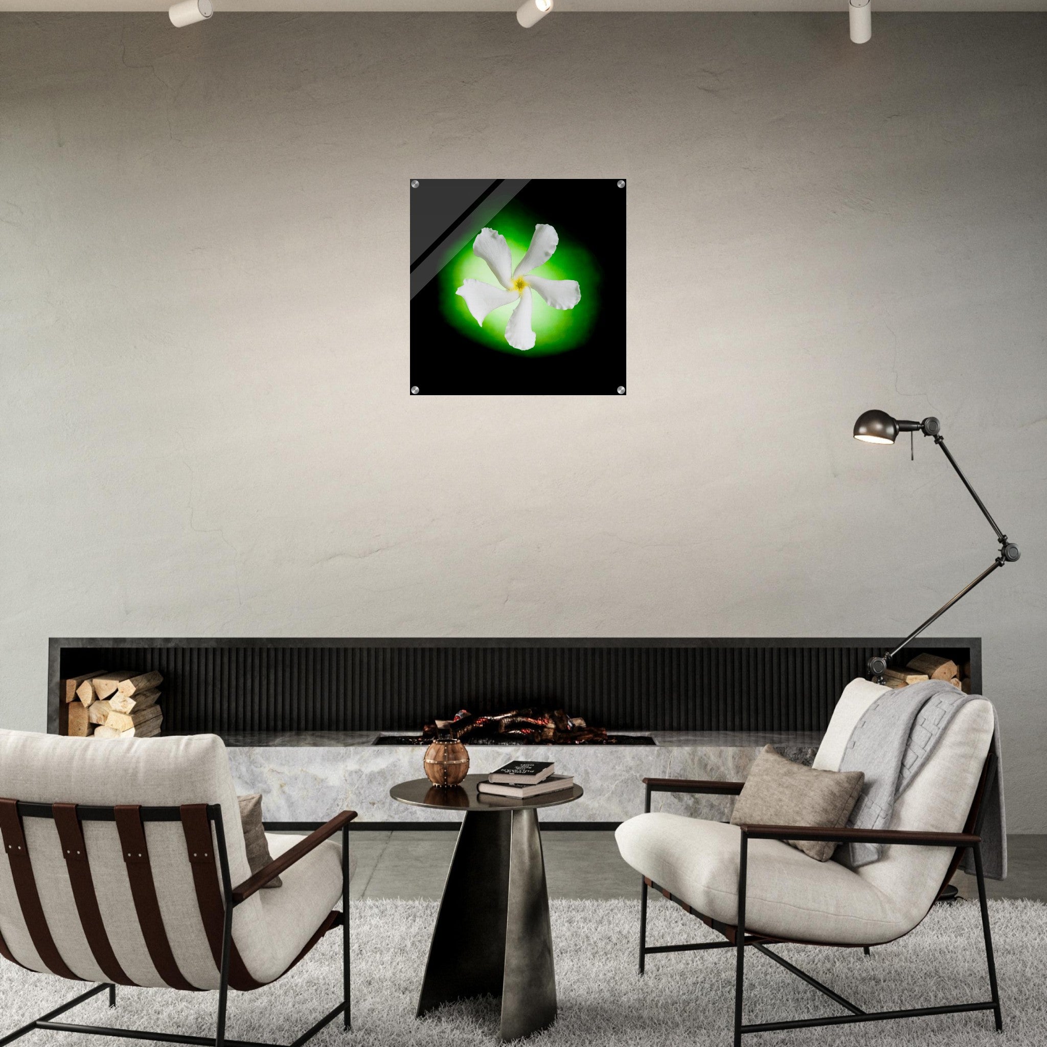 Acrylprint van een authentieke groene orb met op de voorgrond een witte jasmijn bloem