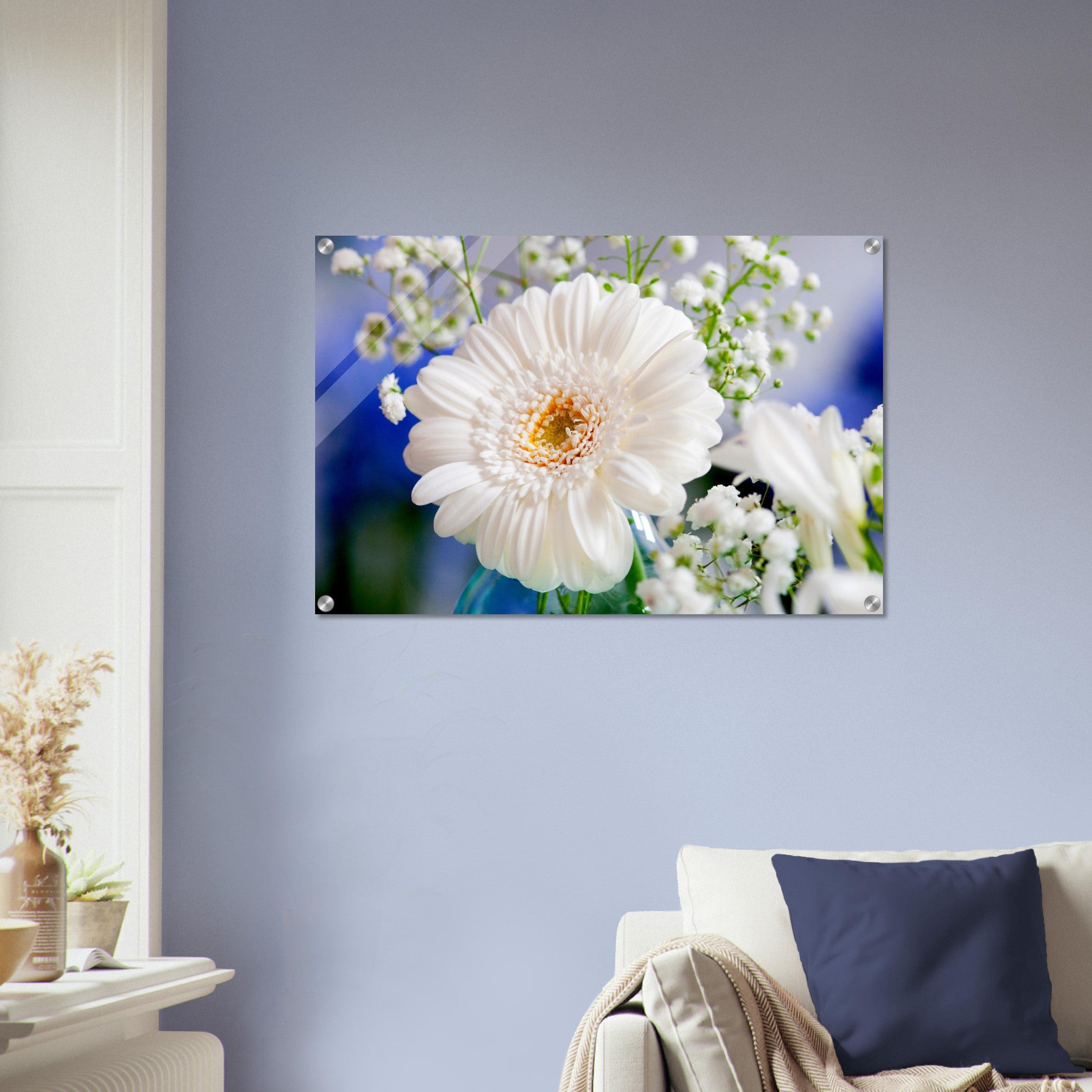 Acrylglas wanddecoratie met witte gerbera en gipskruid