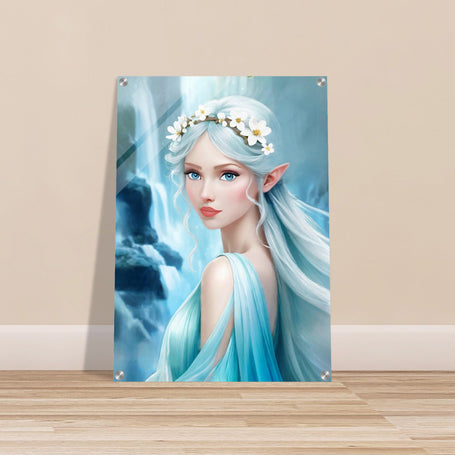Acrylglas kunstwerk van een prachtig aquablauw elfje voor een waterval
